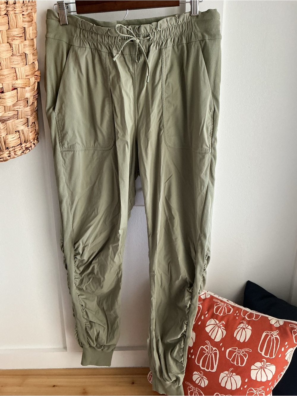 lululemon athletica Olive Drawstring Jogger Pants